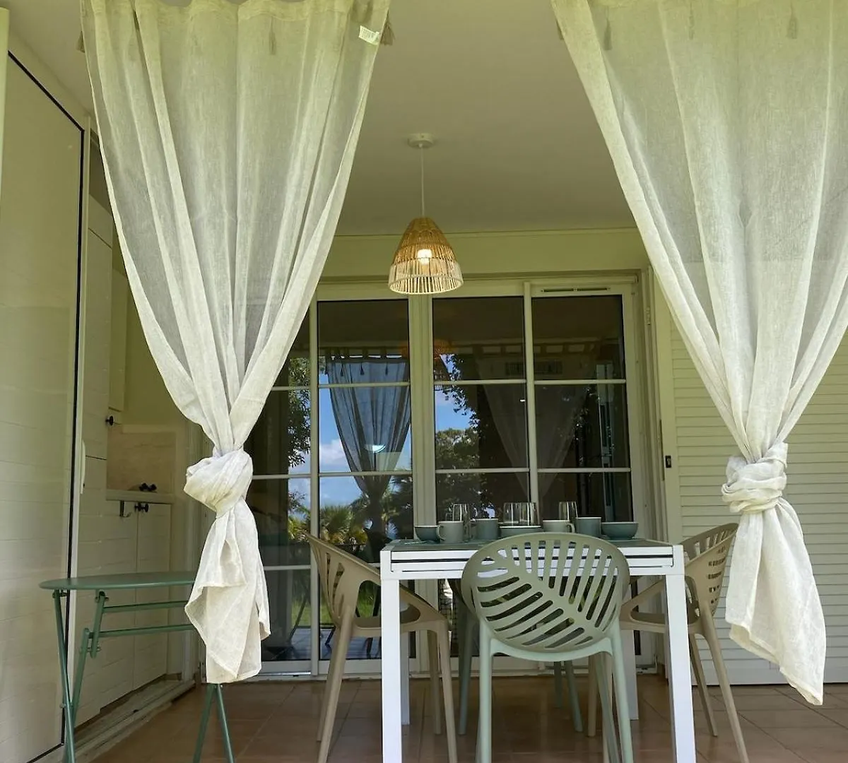Apartamento Studio Toti En Bord De Mer Sainte-Anne